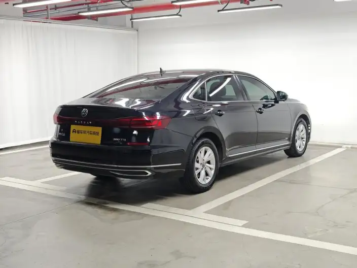 Volkswagen Passat 2022 Model 280TSI Business Edition – фото 7