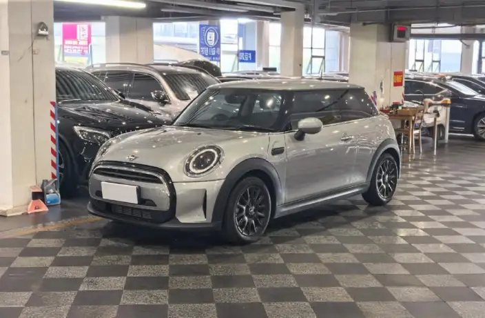 MINI 2023 Model 1.5T ONE