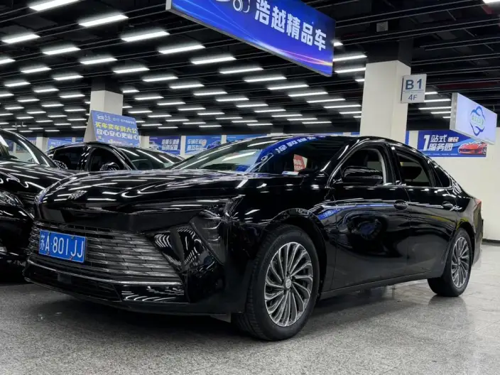 Buick LaCrosse 2024 Model 28T Automatic Yue Zun Edition – фото 1