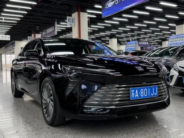 Buick LaCrosse 2024 Model 28T Automatic Yue Zun Edition – фото 3