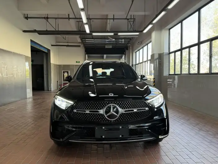 Mercedes-Benz GLC 2024 Model Facelift GLC 300 L 4MATIC Dynamic Model 5 seat – фото 2