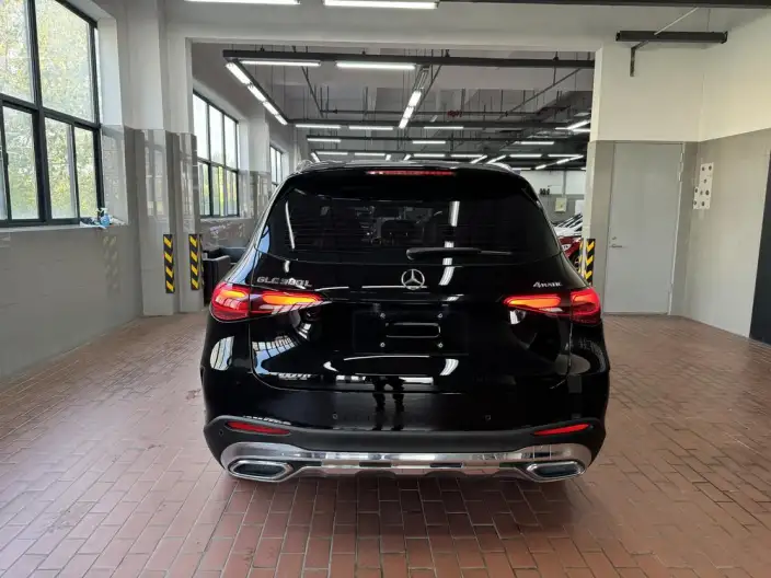 Mercedes-Benz GLC 2024 Model Facelift GLC 300 L 4MATIC Dynamic Model 5 seat – фото 5