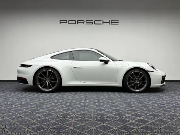 PORSCHE 911 2023 Model Carrera 3.0T – фото 8
