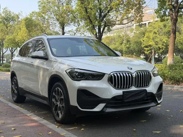BMW X1 2021 Model Facelift sDrive25Li Leading Model – фото 3