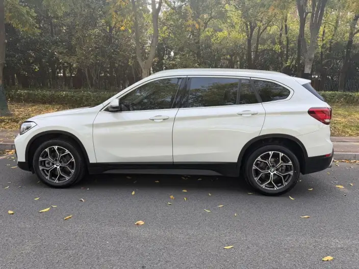 BMW X1 2021 Model Facelift sDrive25Li Leading Model – фото 4