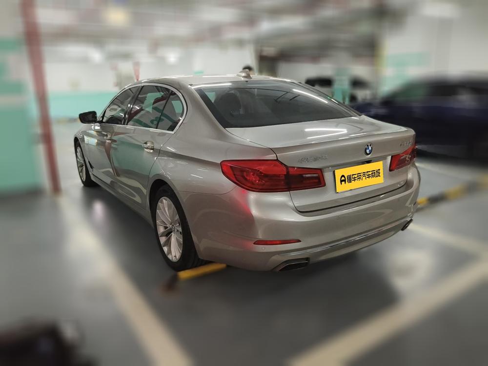 BMW 5 Series 2018 525Li Luxury Package – фото 4