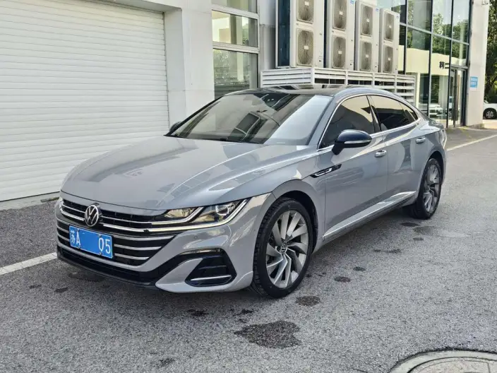 Volkswagen CC 2023 Model 380TSI Eye-catching version – фото 1