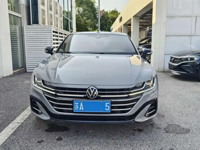 Volkswagen CC 2023 Model 380TSI Eye-catching version – фото 2