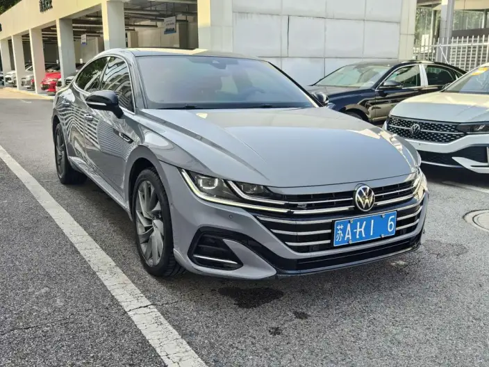 Volkswagen CC 2023 Model 380TSI Eye-catching version – фото 3