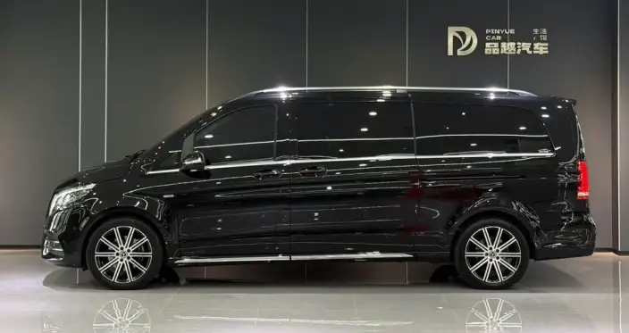 Mercedes-Benz V-Class 2022 Model V 260 L Long wheelbase Deluxe Edition – фото 3