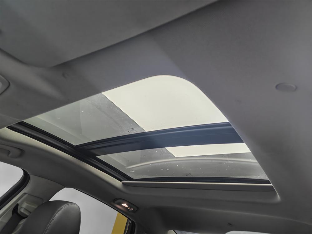 Buick LaCrosse 2022 652T Luxury – фото 19