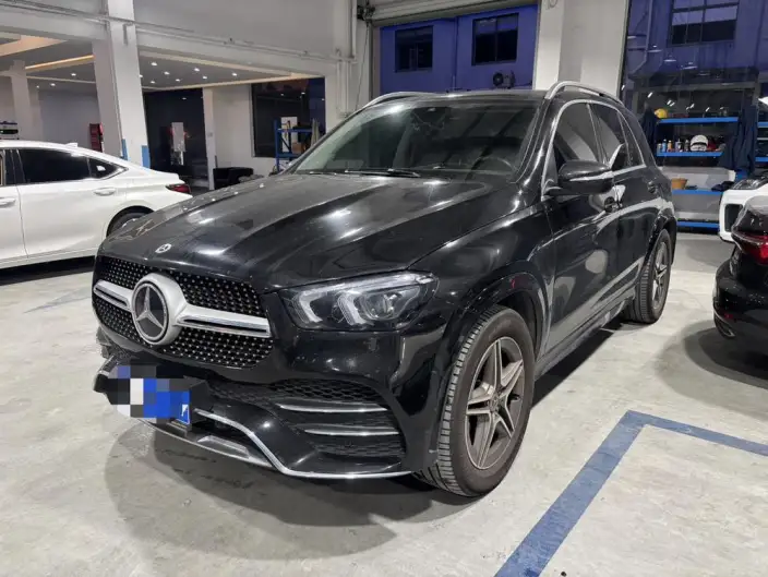 Mercedes-Benz GLE Imported 2023 Model GLE 450 4MATIC Dynamic Model – фото 1