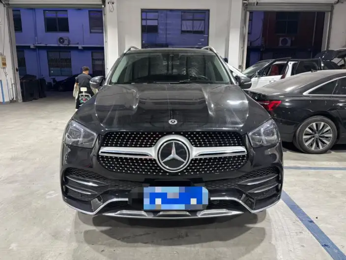 Mercedes-Benz GLE Imported 2023 Model GLE 450 4MATIC Dynamic Model – фото 2