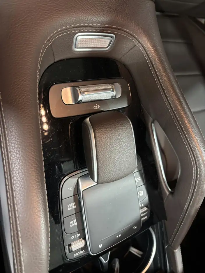 Mercedes-Benz GLE Imported 2023 Model GLE 450 4MATIC Dynamic Model – фото 6