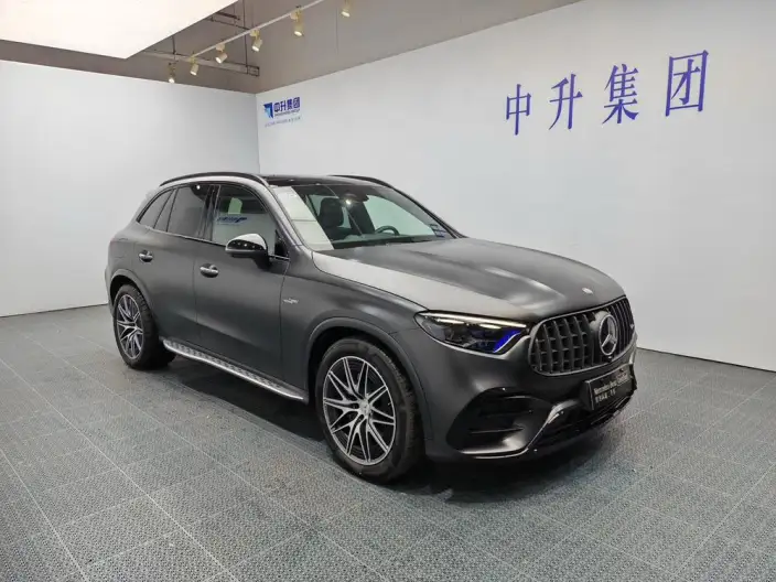 Mercedes-Benz GLC AMG 2024 Model AMG GLC 43 4MATIC – фото 3
