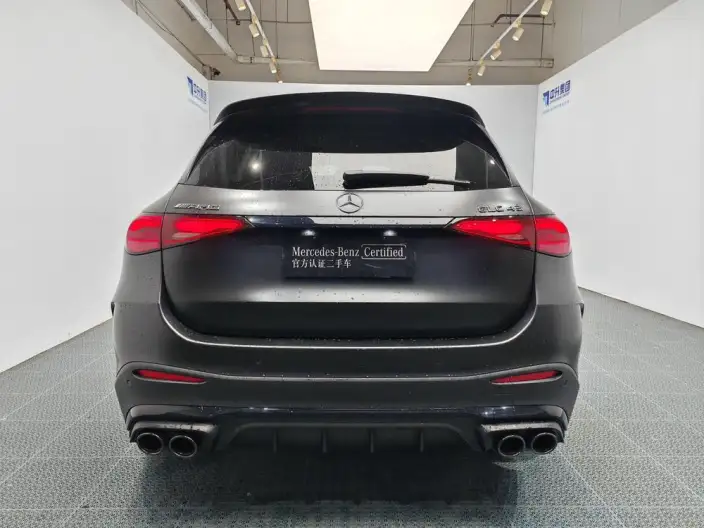 Mercedes-Benz GLC AMG 2024 Model AMG GLC 43 4MATIC – фото 6