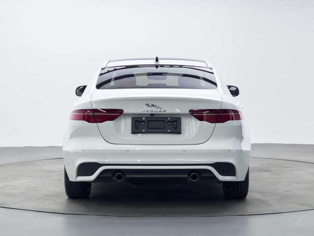 Jaguar XEL 2022 2.0T 250PS R-DYNAMIC S Advance Sport – фото 6
