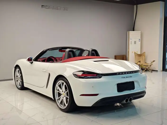 Porsche 718 2022 Model Boxster 2.0T – фото 4