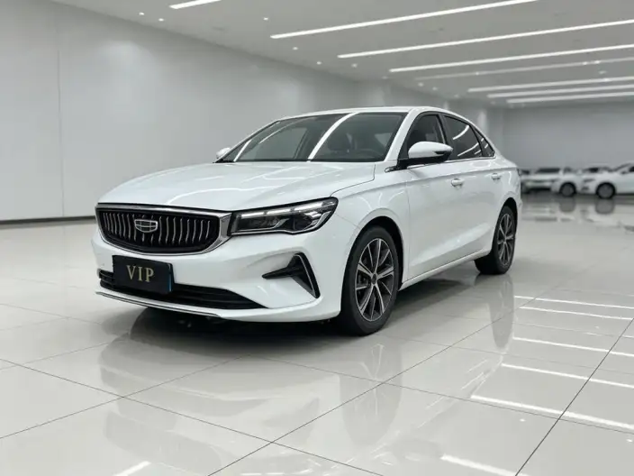 Geely Emgrand 2022 Model No. 4 Gen 1.5L CVT Luxury Model – фото 1