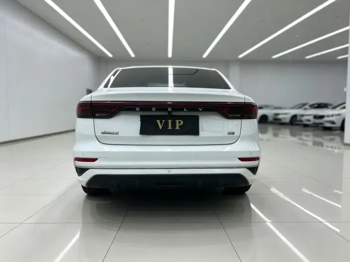 Geely Emgrand 2022 Model No. 4 Gen 1.5L CVT Luxury Model – фото 5