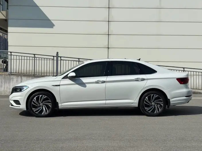 Volkswagen Sagitar 2022 Model 280TSI DSG Beyond Edition – фото 4