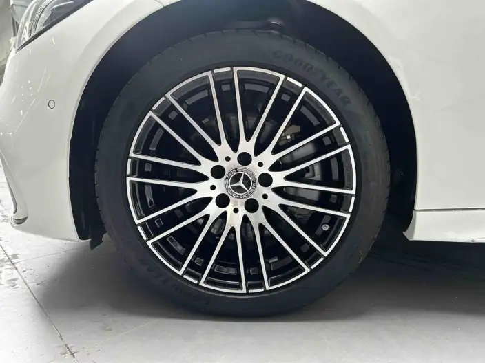 Mercedes-Benz C-Class 2024 Model C 200 L Sports Edition – фото 7