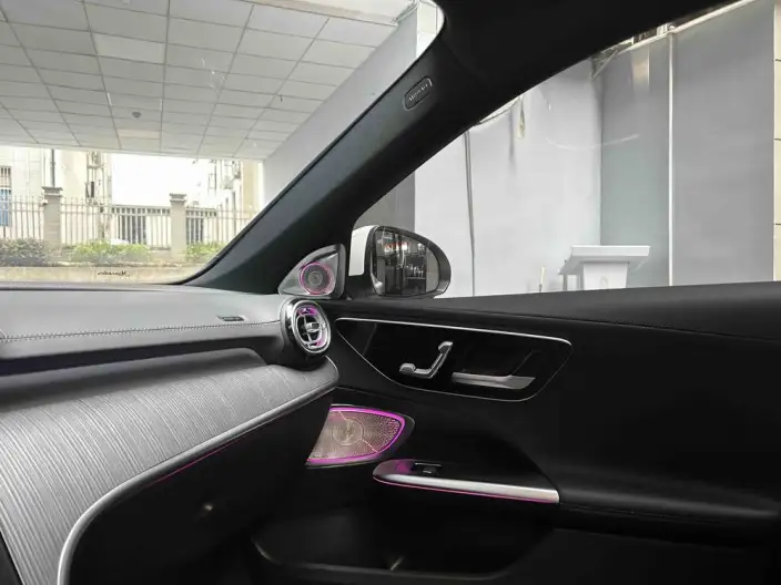 Mercedes-Benz C-Class 2024 Model C 200 L Sports Edition – фото 10