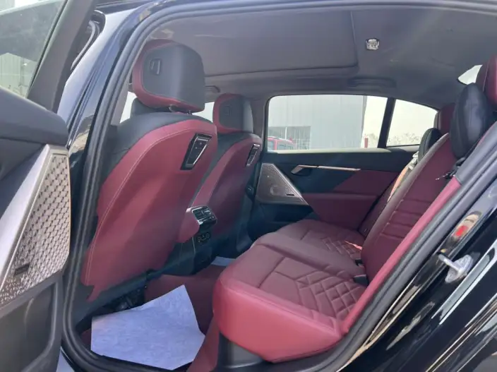 BMW 5 Series 2024 Model 530Li Exclusive Model M Sports Set – фото 10