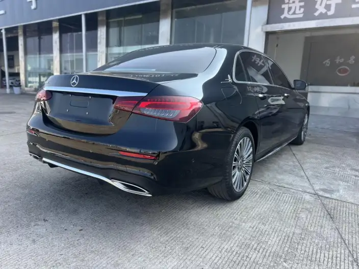 Mercedes-Benz E-Class 2022 Model E 300 L Luxury Model sedan – фото 5