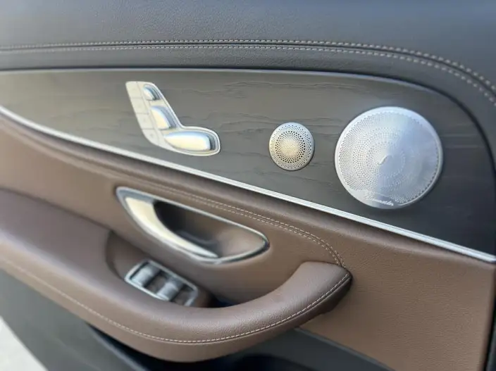 Mercedes-Benz E-Class 2022 Model E 300 L Luxury Model sedan – фото 6