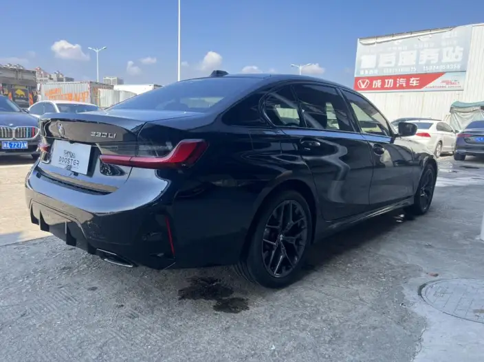 BMW 3 Series 2025 Model 330Li 50th Anniversary Limited edition – фото 6