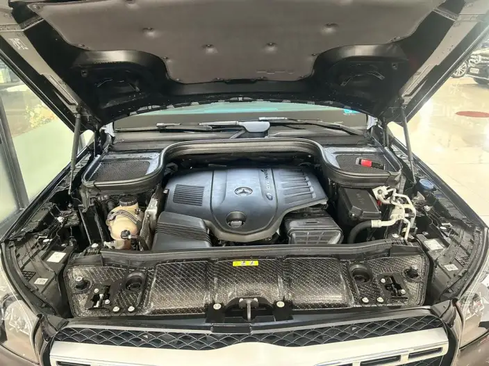 Mercedes-Benz GLS 2023 Model GLS 450 4MATIC Fashion Model – фото 8