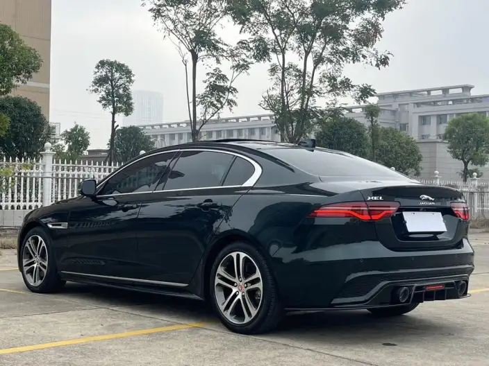 Jaguar XE L 2022 Model 2.0T 250PS R-DYNAMIC S Enterprising Sports Edition – фото 4
