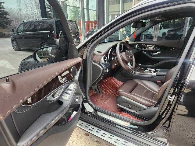 Mercedes-Benz GLC Модель 2018 года комплектация GLC 260 4MATIC Luxury – фото 8