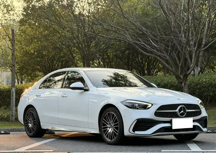 Mercedes-Benz C-Class 2024 Model C 260 L Sports Edition – фото 3