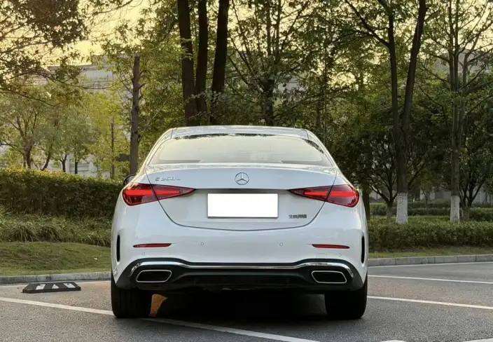 Mercedes-Benz C-Class 2024 Model C 260 L Sports Edition – фото 5