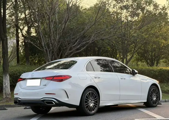 Mercedes-Benz C-Class 2024 Model C 260 L Sports Edition – фото 6