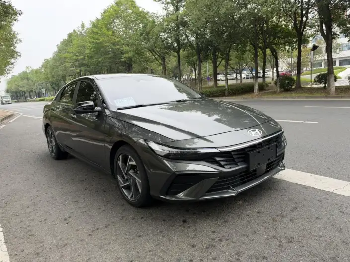 Hyundai Ioniq 2023 Model 1.5L CVT TOP Ultimate Edition