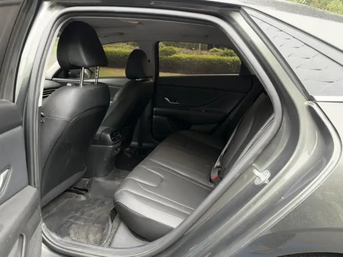 Hyundai Ioniq 2023 Model 1.5L CVT TOP Ultimate Edition – фото 10