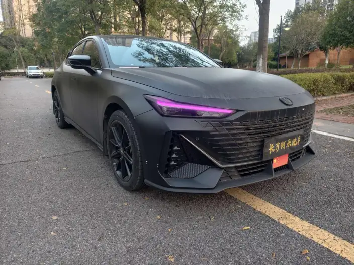 Changan UNI-V 2023 Model 1.5T Noble Model – фото 3
