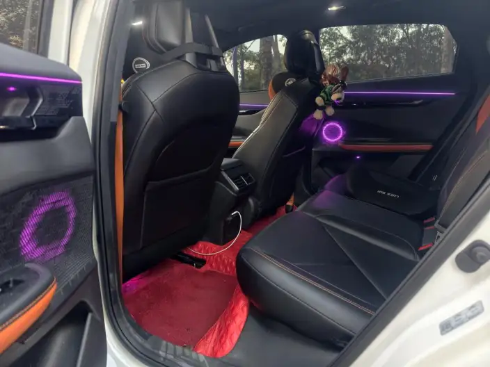 Changan UNI-V 2023 Model 1.5T Noble Model – фото 10