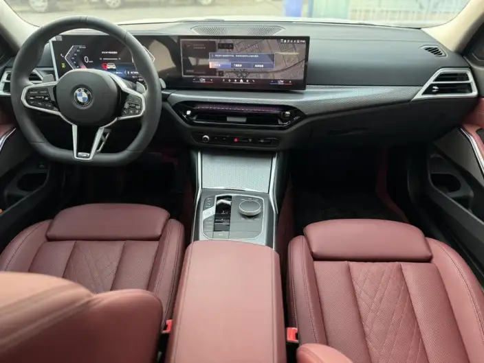 BMW 3 Series 2025 Model 330Li M Sports Night Set – фото 8