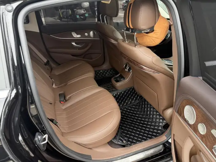 Mercedes-Benz E-Class 2023 Model E 300 L Luxury Model sedan – фото 8