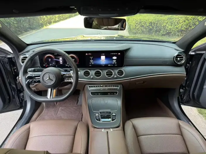 Mercedes-Benz E-Class 2023 Model E 300 L Luxury Model Sports sedan – фото 6