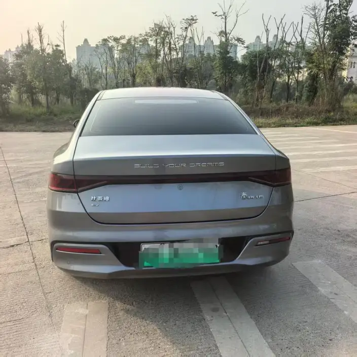 Qin Plus EV 2024 Model Honor Edition 510KM Leading Model – фото 6