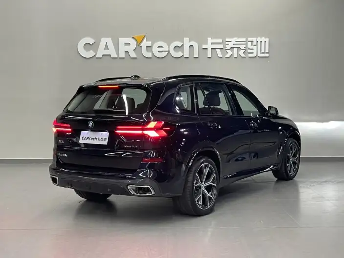 BMW X5 2025 Model xDrive30Li Exclusive Model M Sports Night Set – фото 7