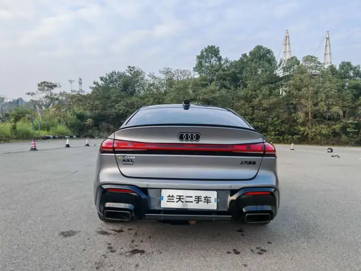 Audi A5 L Sportback 2026 Model 2.0TFSI quattro 150kW First Edition Limited edition – фото 6