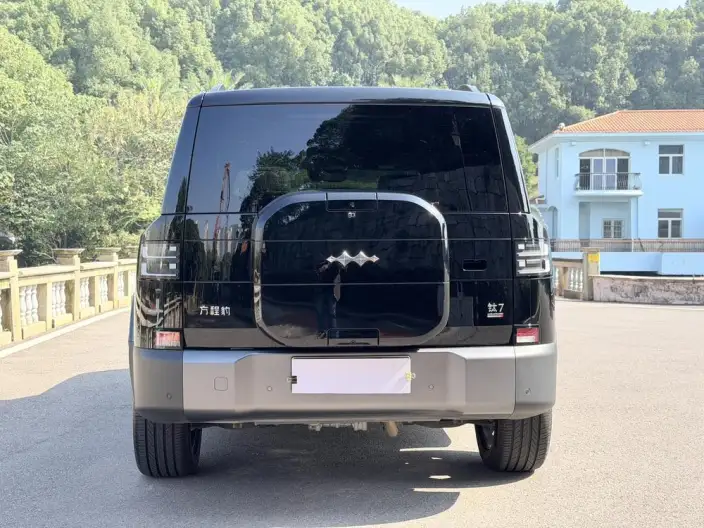 Titan 7 PHEV 2025 Model 190KM 4WD Ultra Edition – фото 5