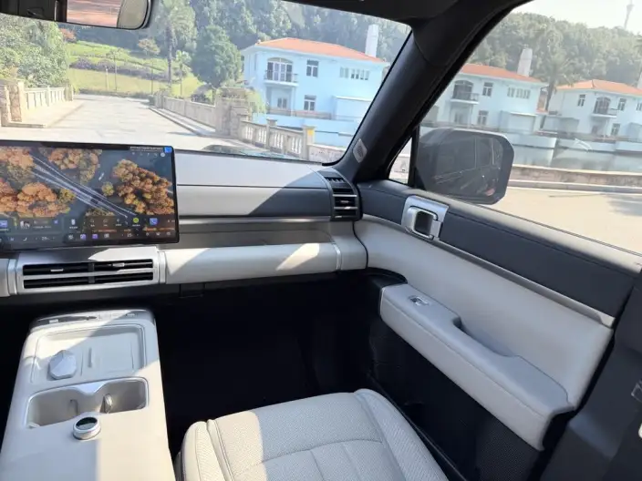 Titan 7 PHEV 2025 Model 190KM 4WD Ultra Edition – фото 8