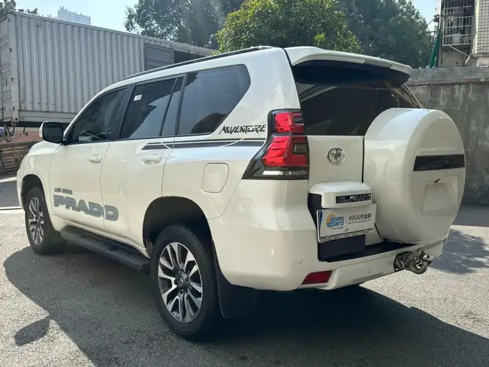 Prado import0 2023 Model 4.0L Automatic 4WD 7 seat Parallel Imported – фото 4